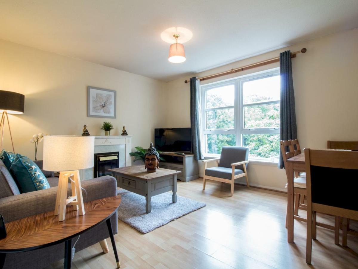 Bright & Tranquil Apartment Near City Centre With Free Parking! Edinburgh Bagian luar foto