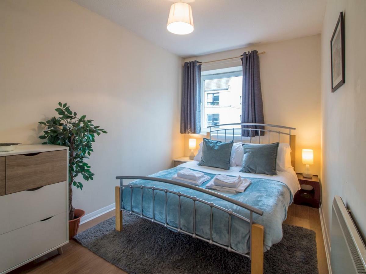 Bright & Tranquil Apartment Near City Centre With Free Parking! Edinburgh Bagian luar foto