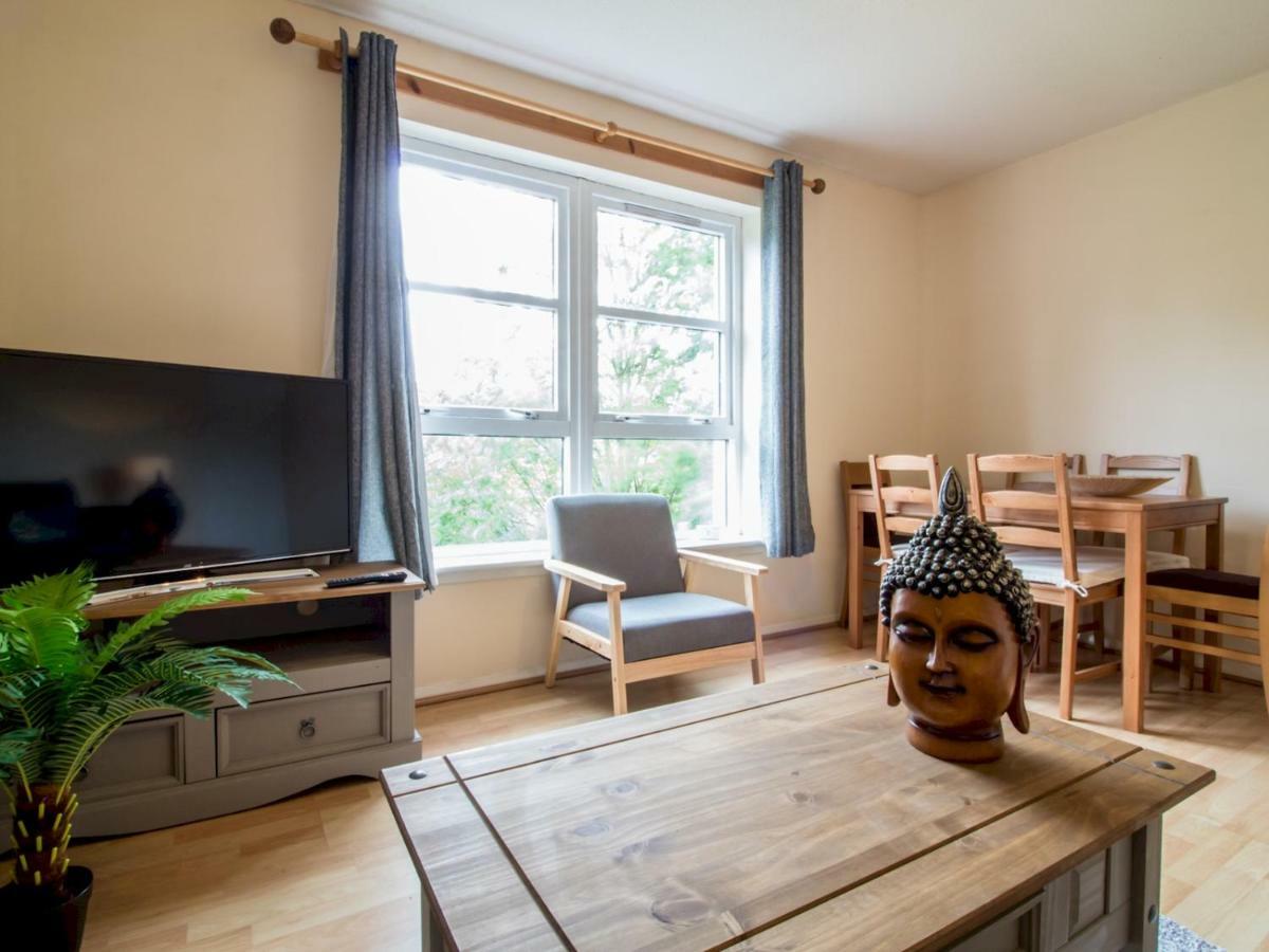 Bright & Tranquil Apartment Near City Centre With Free Parking! Edinburgh Bagian luar foto
